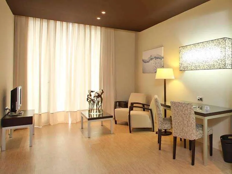 Sercotel Boulevard Vitoria 4*,